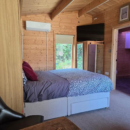 Secret Hythe, Sea Views Town Location 2Km Eurotunnel Apartment Hythe  Bagian luar foto