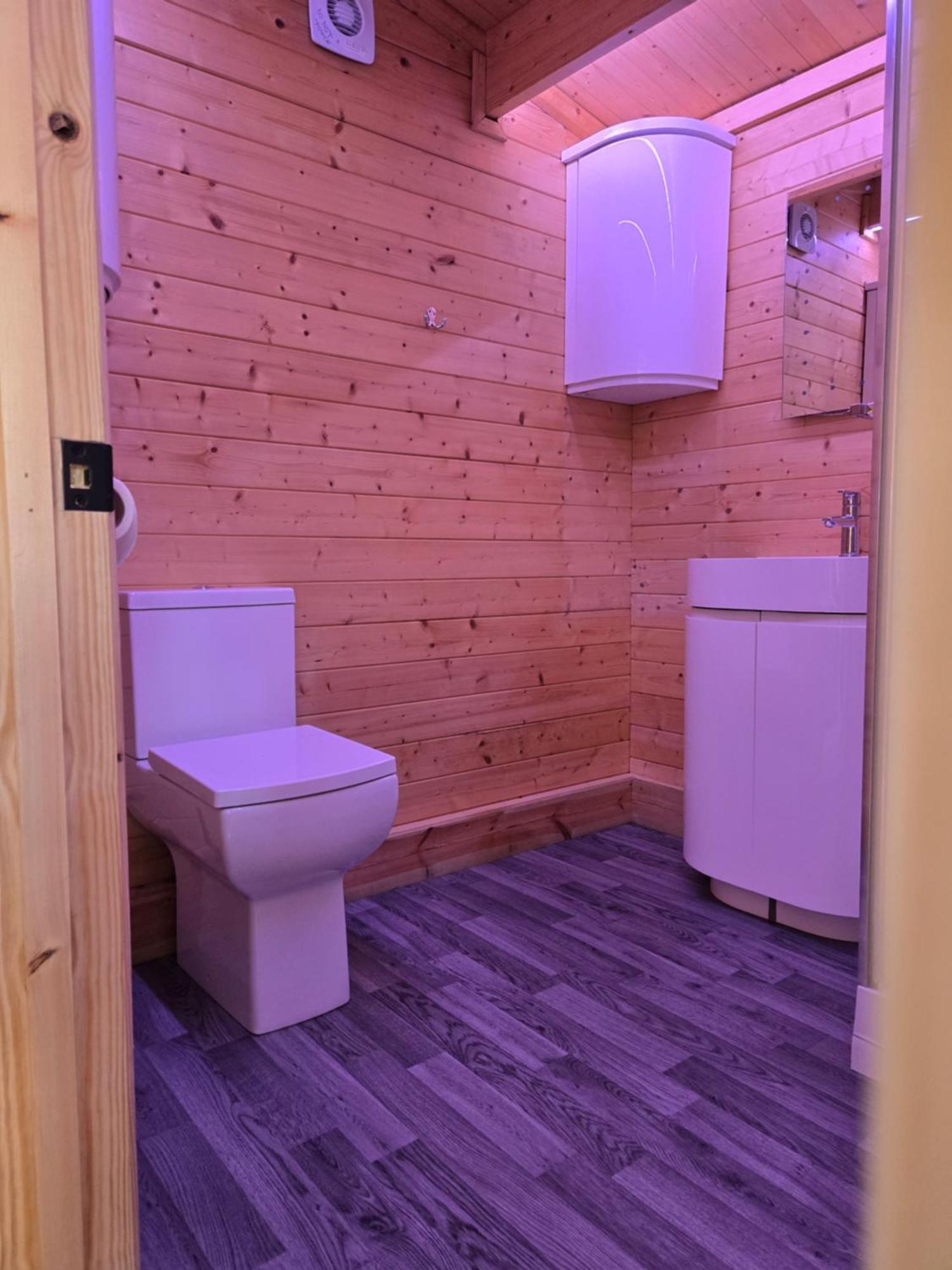 Secret Hythe, Sea Views Town Location 2Km Eurotunnel Apartment Hythe  Bagian luar foto